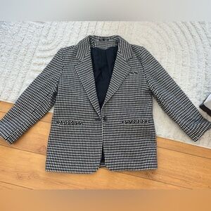 Black and White Houndstooth Blazer